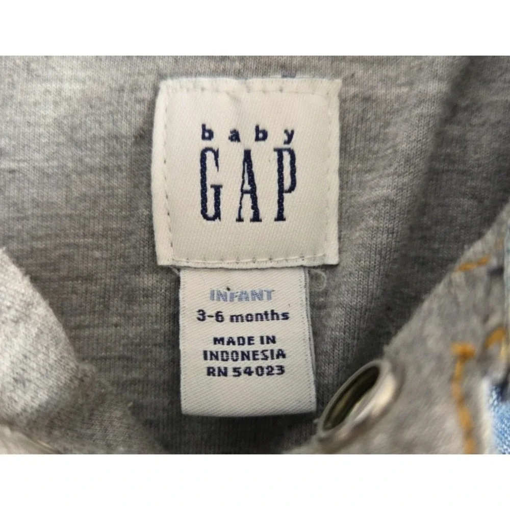 Vintage Baby Gap 2004 Denim Trucker Jacket Snap‎ Buttons 3-6 Months Grunge Boho